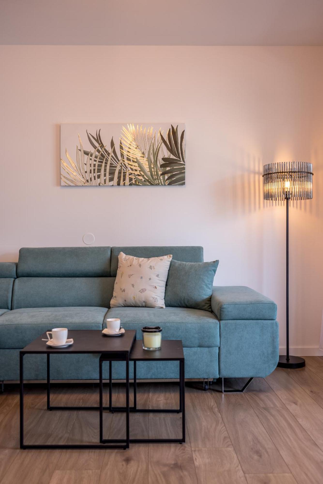 Adriatic Nest, Cozy And Modern Two Bedroom Apartment Kastela Exterior photo