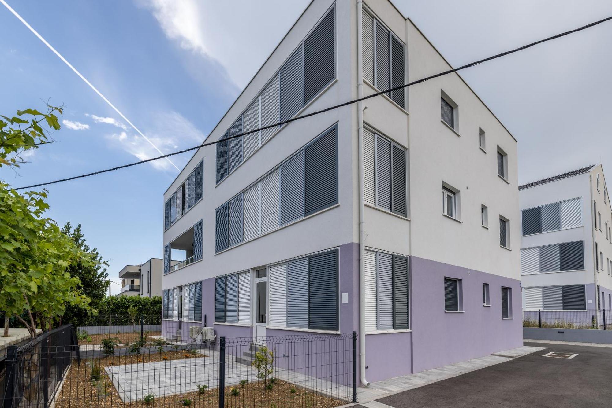 Adriatic Nest, Cozy And Modern Two Bedroom Apartment Kastela Exterior photo